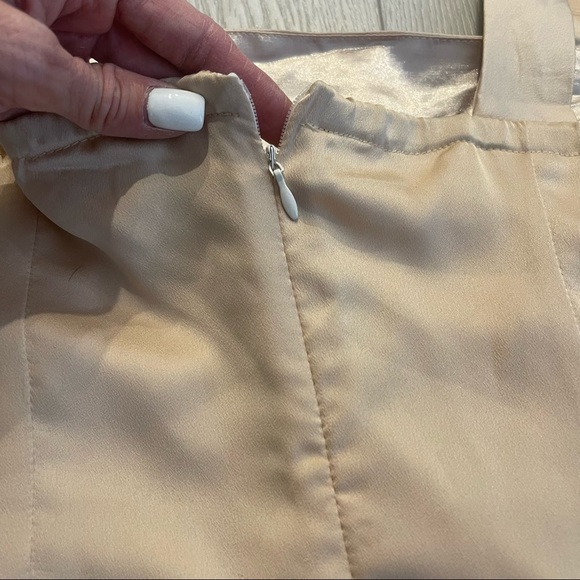 NWT PEPPE PELUSO Golden-Cream Satin Riveted Sleeveless Mini Evening Dress Size M - Picture 13 of 13